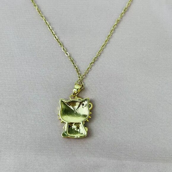 Hello Kitty necklace - Picture 2 of 5